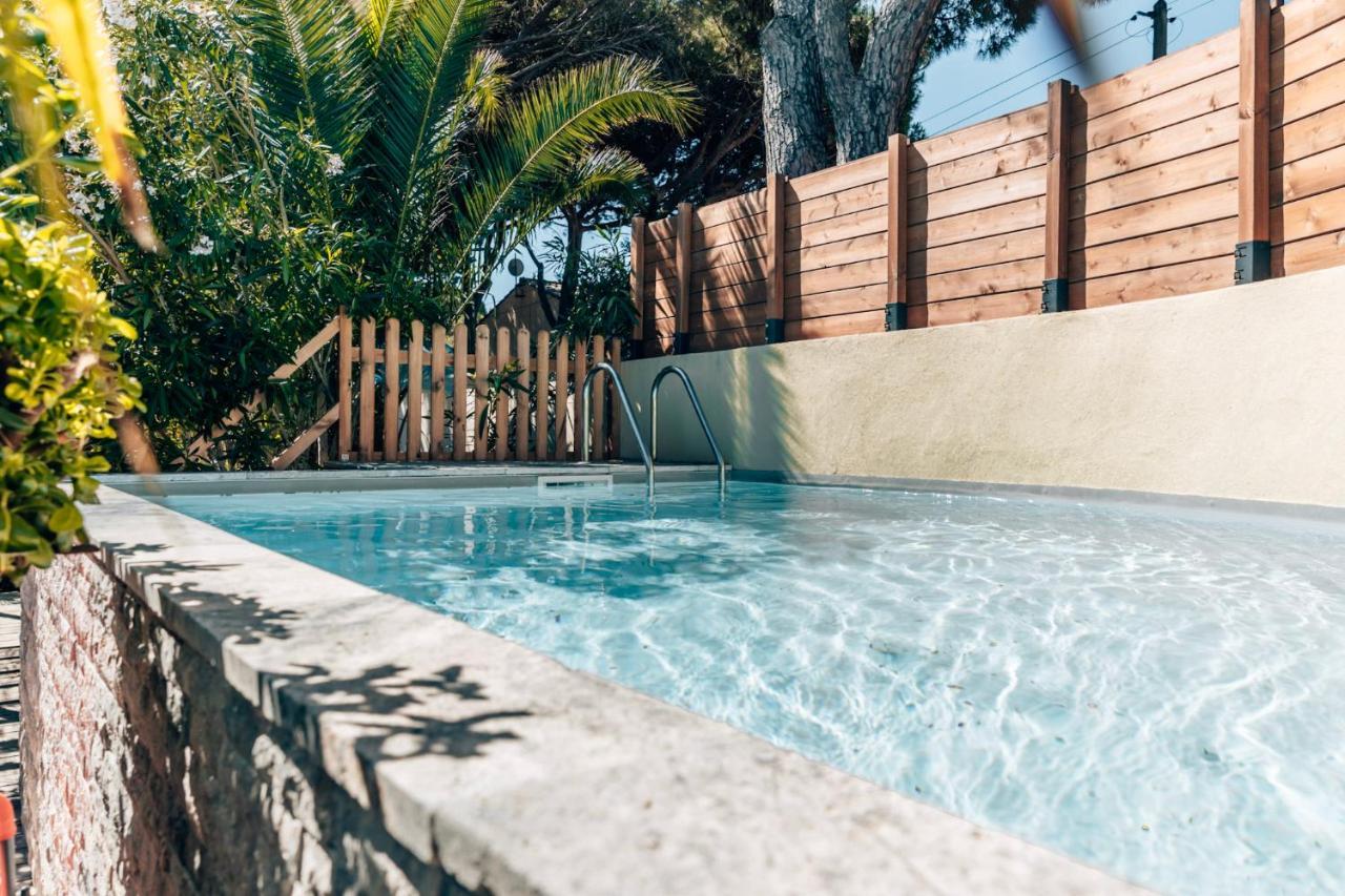 Maison Familiale Avec Piscine Privee, A Pied, Frais Obligatoires A Regler A L'arrivee, Linge 15e Par Pers & Menage 70e Par Sejour Profil Mandatory Fees In Cash To Be Paid On Arrival Linen 15e Per Person 70e Housekeeping Per Villa Sainte-Maxime