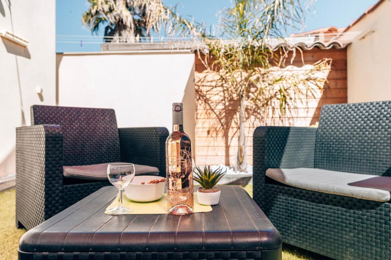 Maison Familiale Avec Piscine Privee, A Pied, Frais Obligatoires A Regler A L'arrivee, Linge 15e Par Pers & Menage 70e Par Sejour Profil Mandatory Fees In Cash To Be Paid On Arrival Linen 15e Per Person 70e Housekeeping Per * Sainte-Maxime