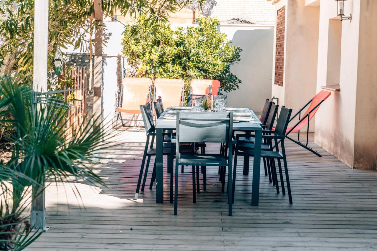 Maison Familiale Avec Piscine Privee, A Pied, Frais Obligatoires A Regler A L'arrivee, Linge 15e Par Pers & Menage 70e Par Sejour Profil Mandatory Fees In Cash To Be Paid On Arrival Linen 15e Per Person 70e Housekeeping Per Villa Sainte-Maxime