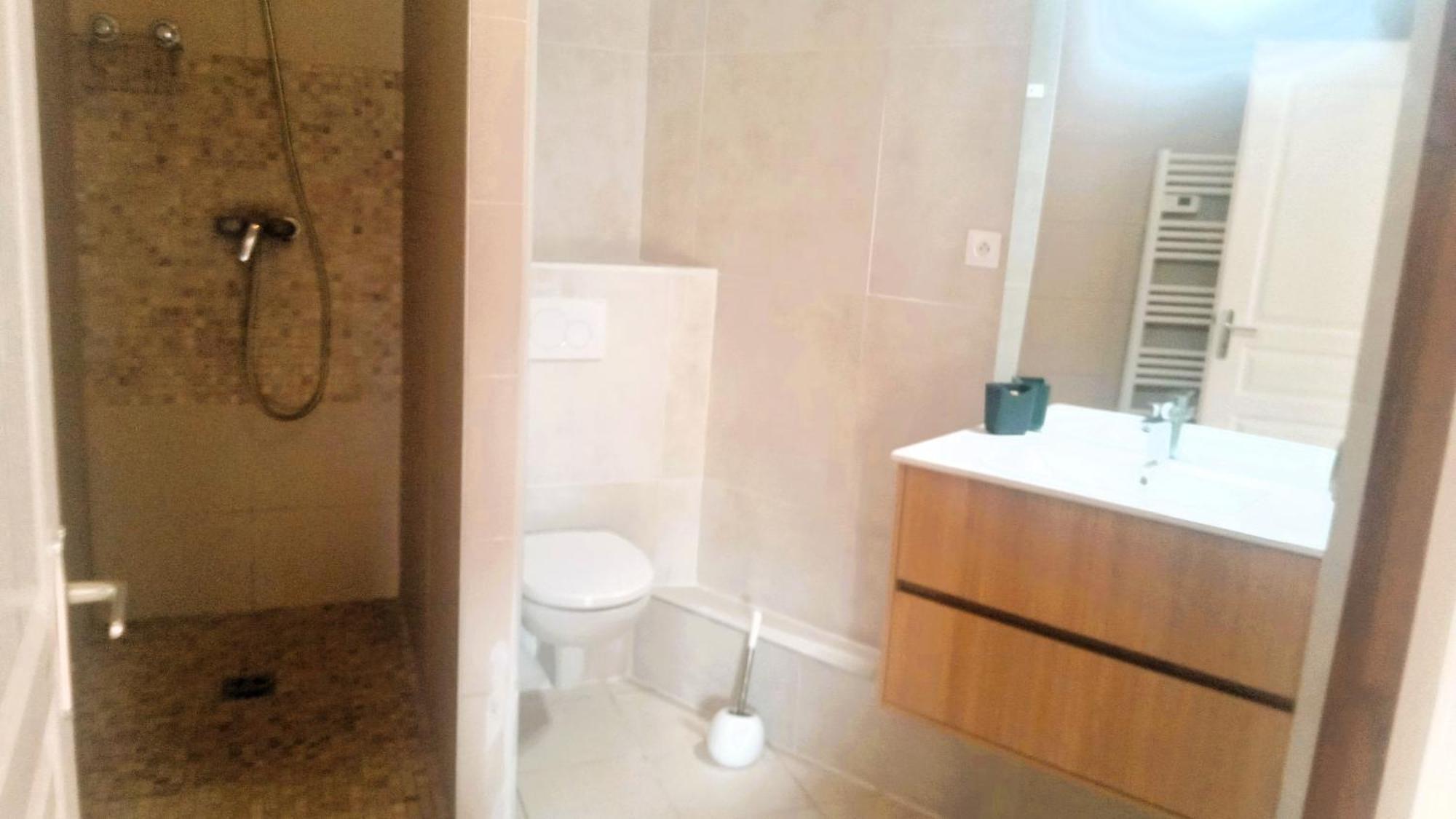 Maison Familiale Avec Piscine Privee, A Pied, Frais Obligatoires A Regler A L'arrivee, Linge 15e Par Pers & Menage 70e Par Sejour Profil Mandatory Fees In Cash To Be Paid On Arrival Linen 15e Per Person 70e Housekeeping Per Villa *